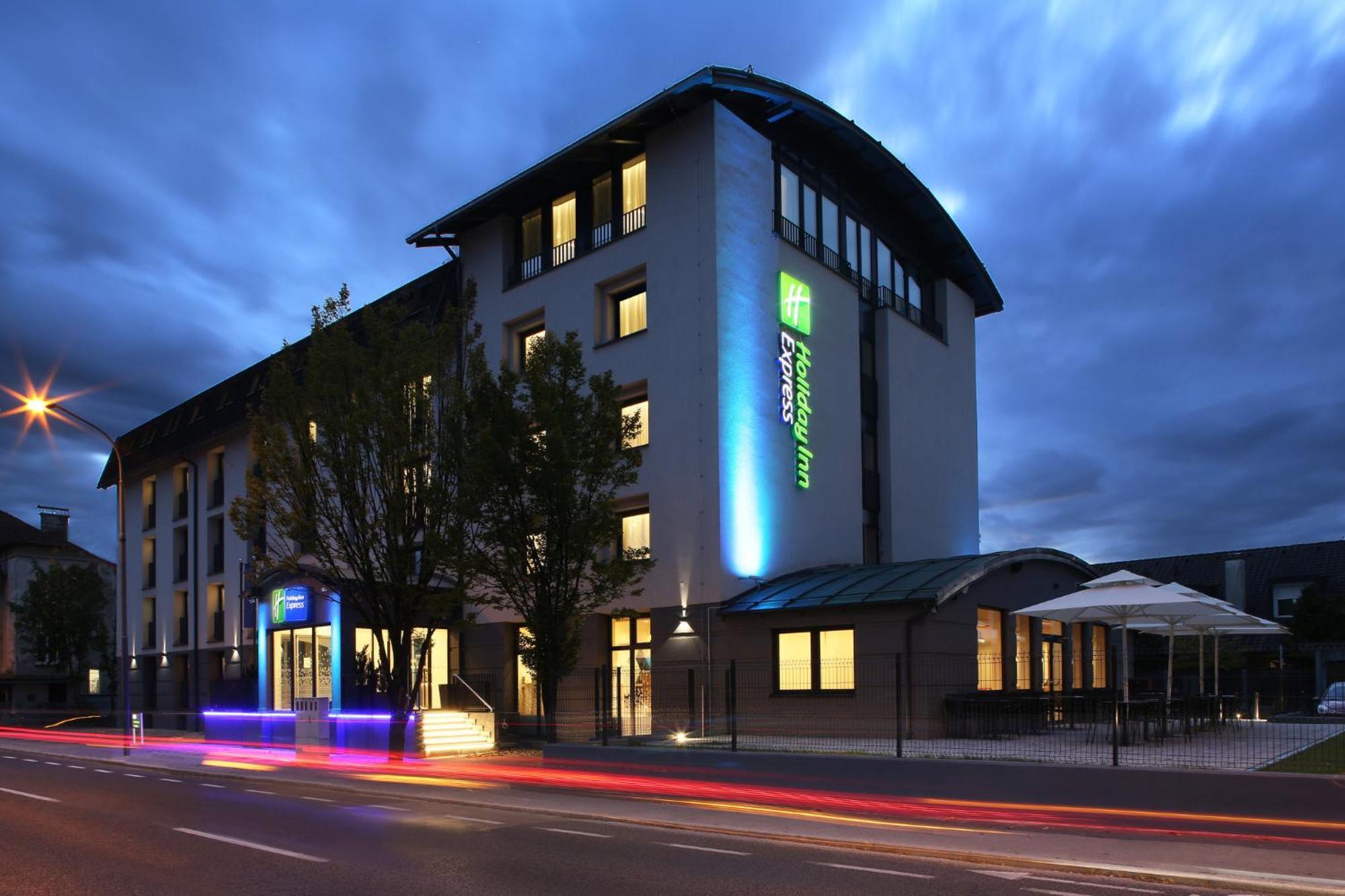 Holiday Inn Express - Ljubljana, An Ihg Hotel Exterior photo